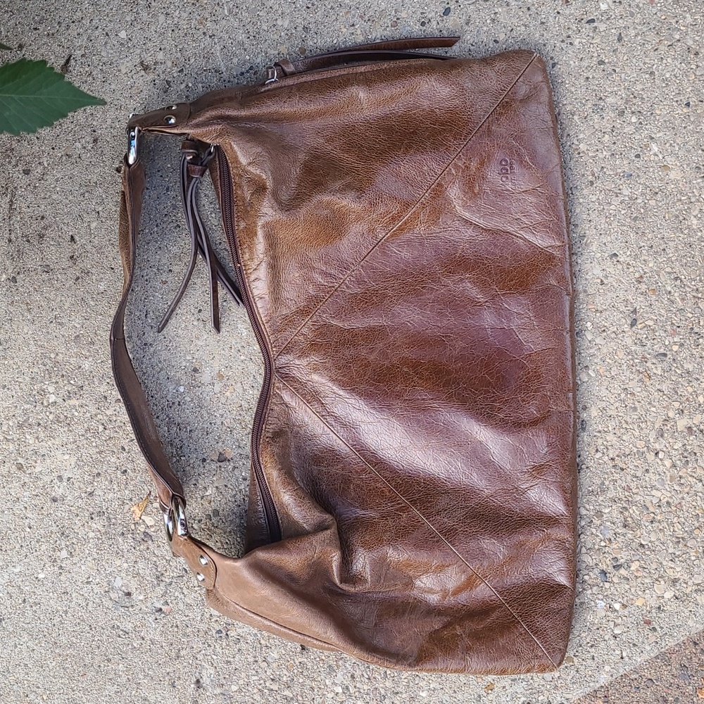 Hobo Shoulder Bag